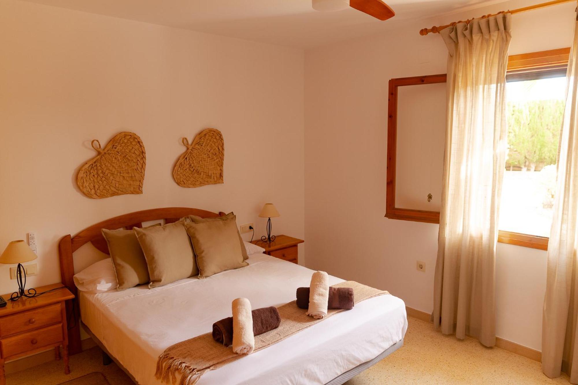 Exclusiva Villa Con Piscina Calafat Exterior foto